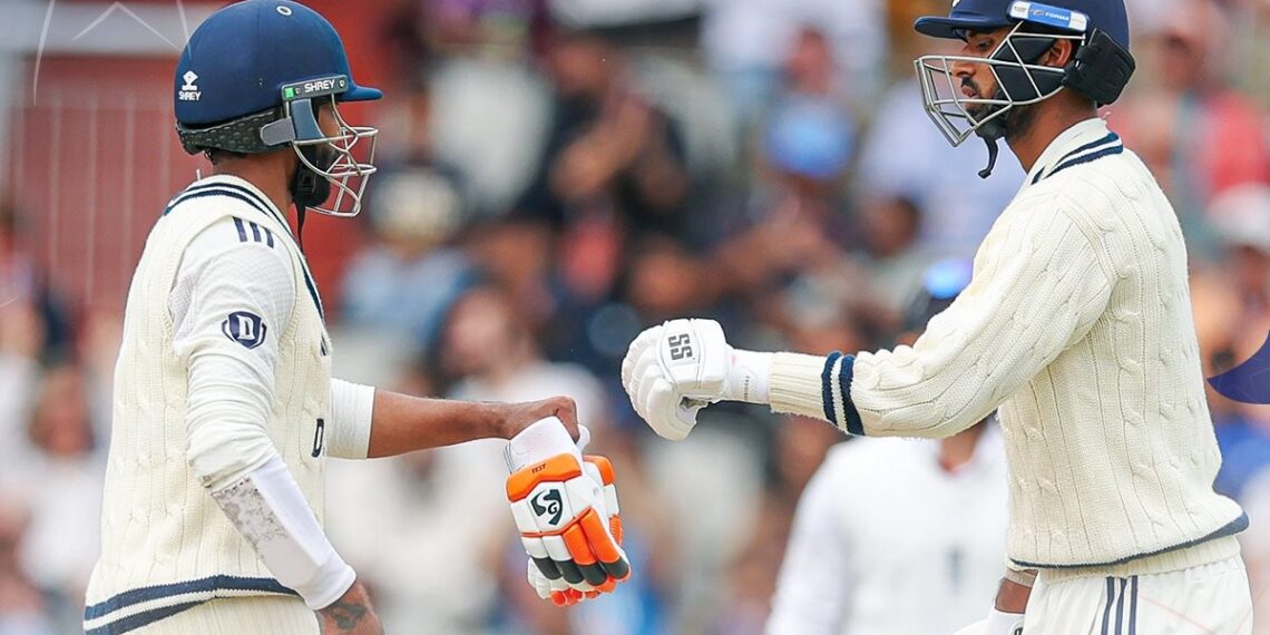 Ravindra jadeja and washington sundar