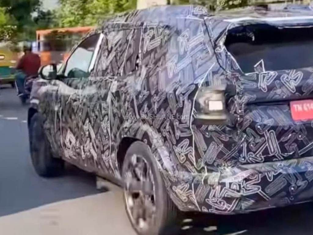 Renault Duster 7S SUV