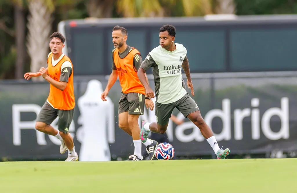 Bayern Munich Eye Rodrygo in €65m Move After Jamal Musiala Injury Setback 1 Bayern Munich Eye Rodrygo in €65m Move After Jamal Musiala Injury Setback