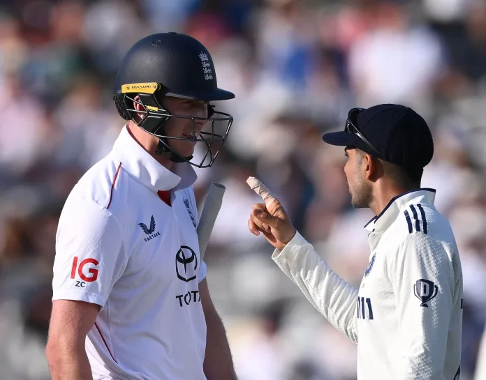 Shubman Gill and Zak Crawley Shubman gill and zak crawley