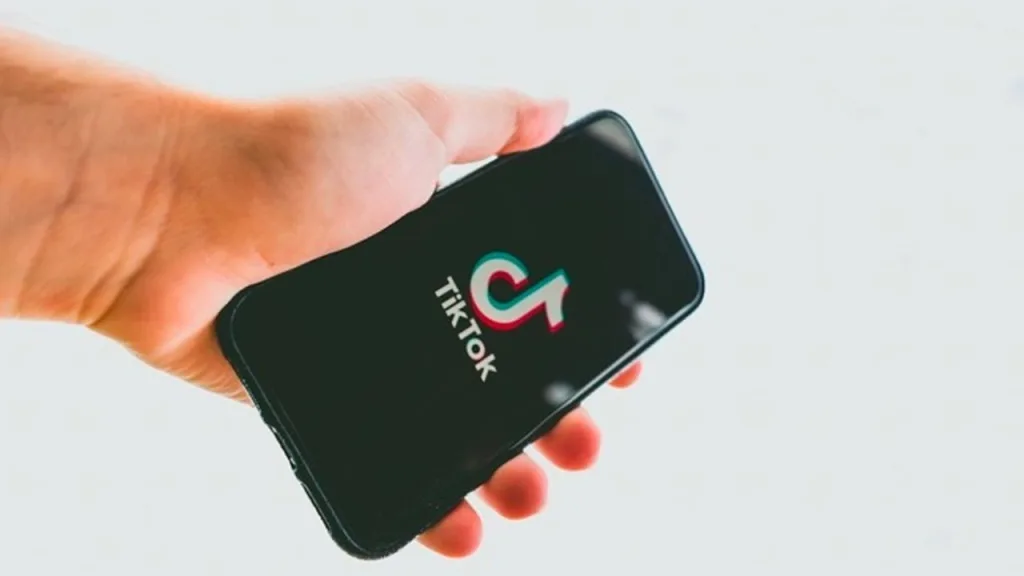 TikTok Launches New US App September 5 - What You Need to Know 3 Tiktok 3