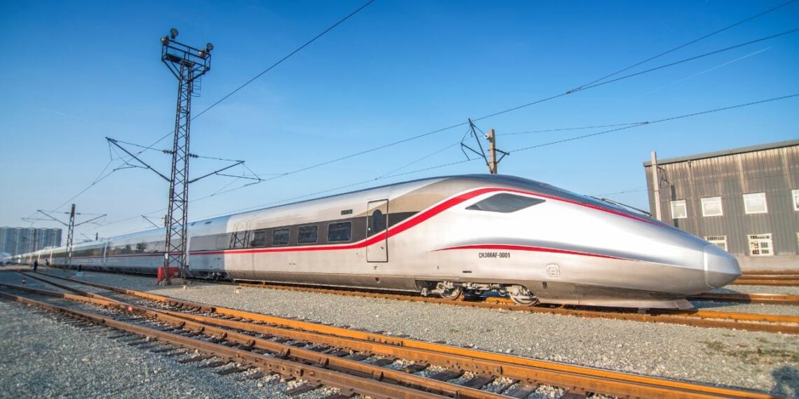 Xr:d:daf65f8l1b4:18,j:4159491291668308525,t:24012918