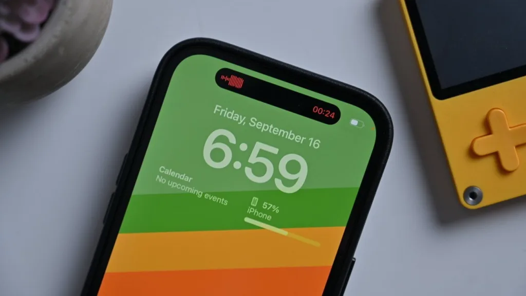 iPhone 17 Models Get New Dynamic Island UI: What's Changed 2 Iphone 17 models 2