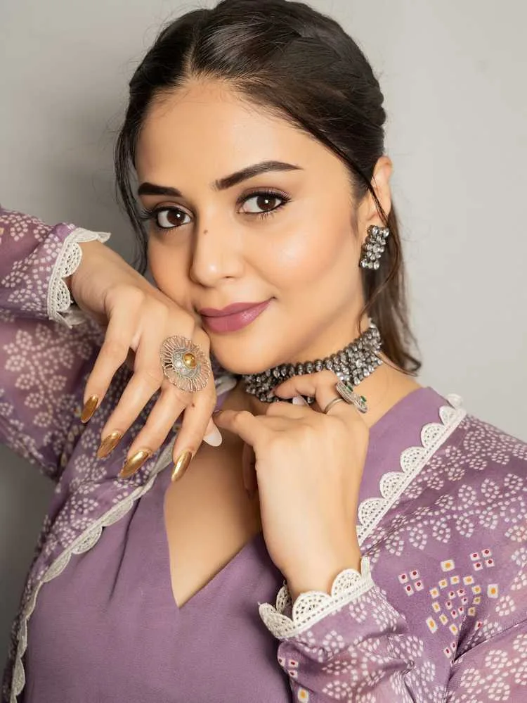 Sreemukhi