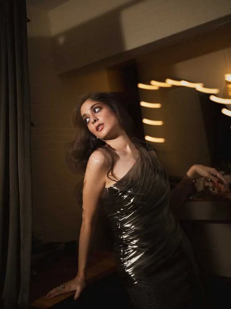 Tanya Maniktala: From Delhi Student to Bollywood Rising Star - Complete 2025 Guide 4 Image