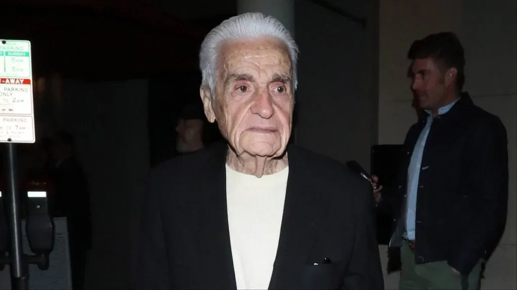 Hollywood Legend Tom Troupe Passes Away at 97: Remembering the Star Trek and Broadway Veteran 2 Image