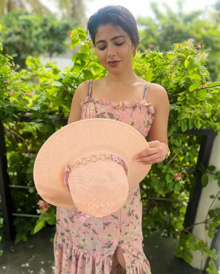 Iswarya Menon: The Multi-Lingual Star Shining Across South Indian Cinema 4 Image