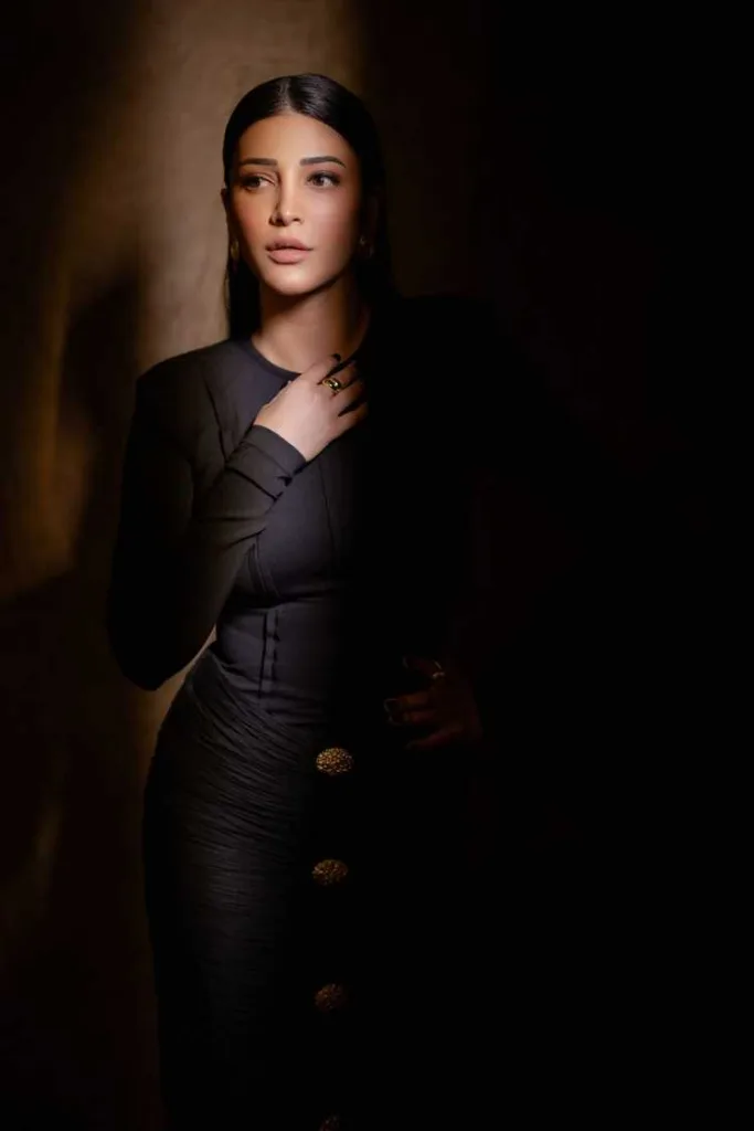 Shruti Haasan's Emotional Tribute to Father Kamal Haasan Goes Viral: "Forever Etched in My Heart" 1 Shruti Haasan