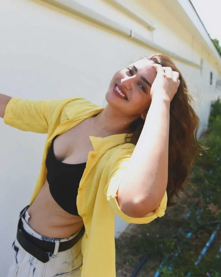 Nazia Davison Shines in "Dilruba": Rising Star's Journey to Telugu Cinema Success 5 Image