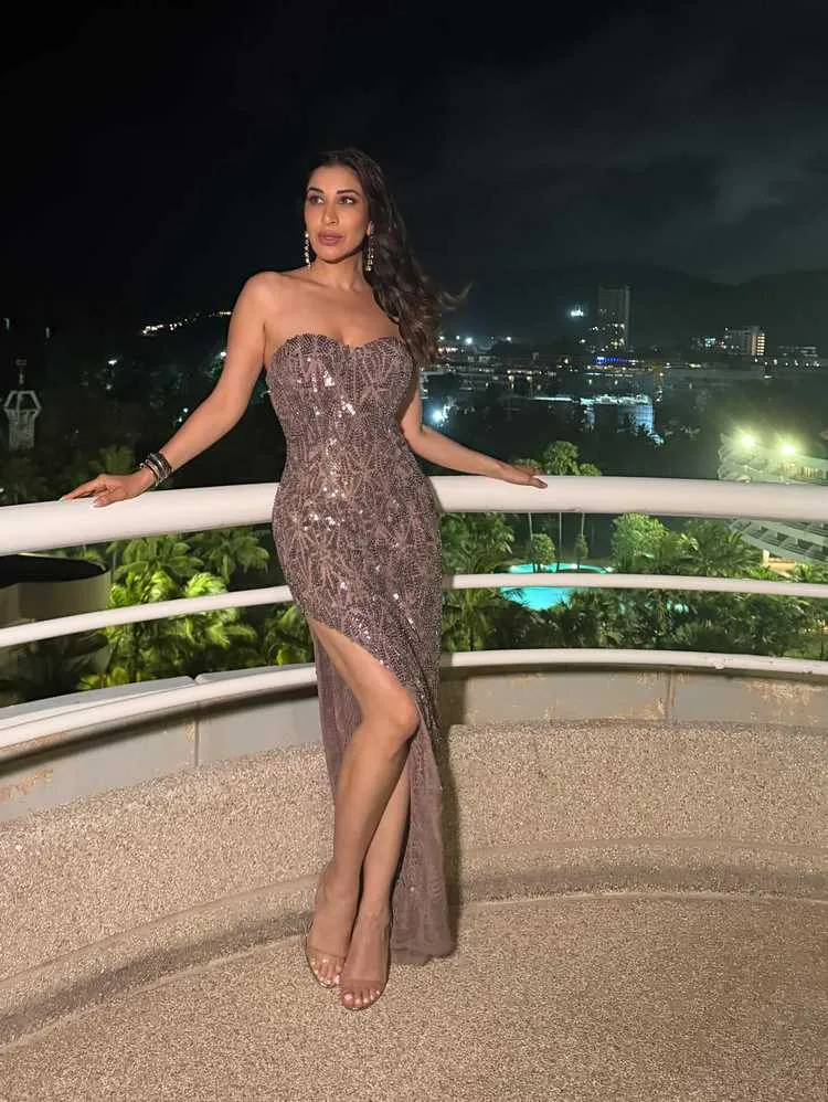 Sophie Choudry