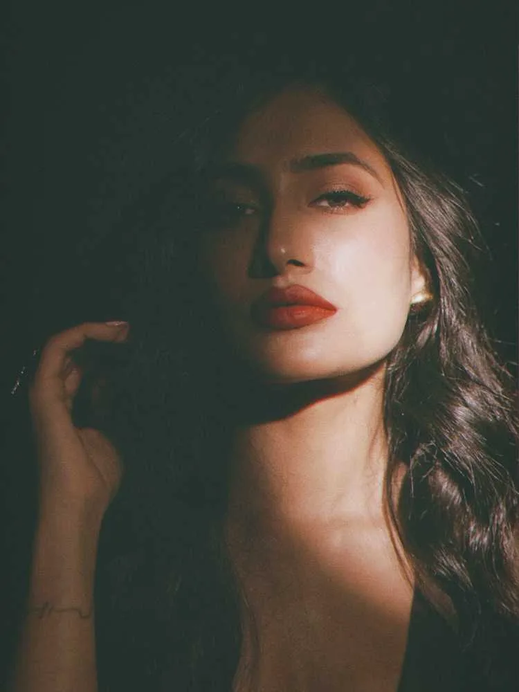 Dhanashree Verma: From Dentist to Dance Diva - The Multi-Talented Star's Journey in 2025 2 Image