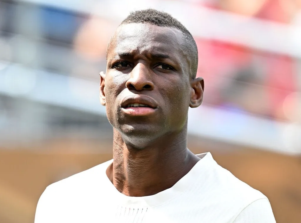 Bayern interested on nicolas jackson