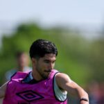 Carlos Soler Secures Real Sociedad Move: PSG Accept Final Offer in Stunning Transfer Breakthrough