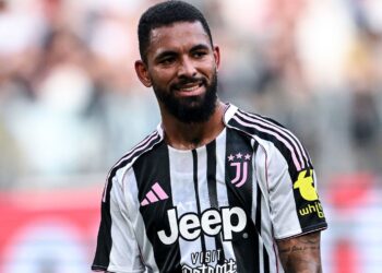 Douglas luiz to leave juventus