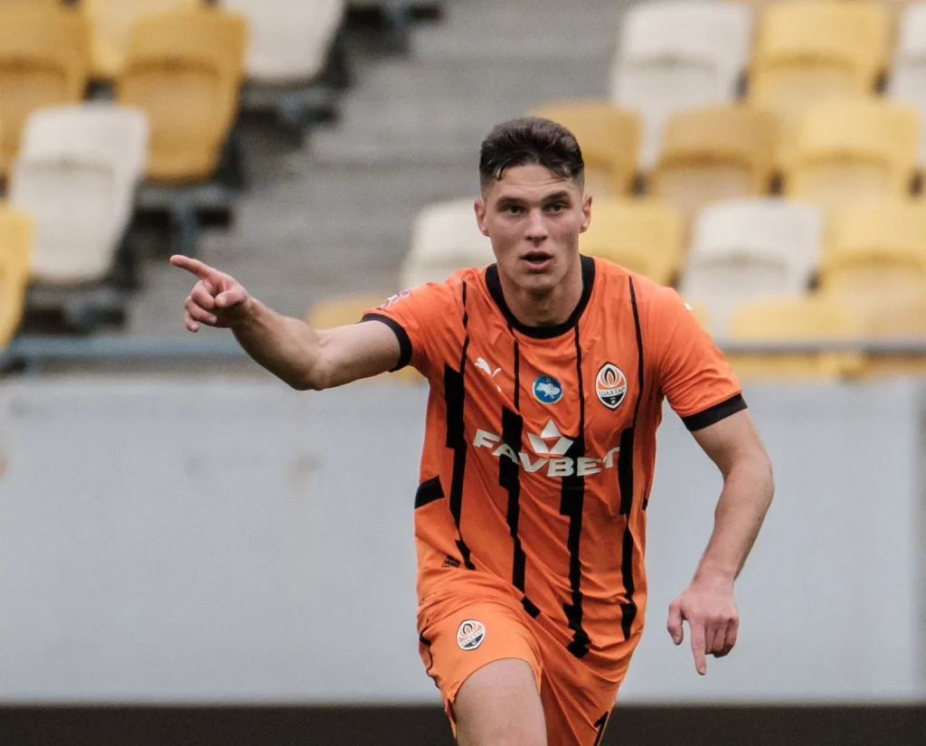 Georgiy sudakov to join benfica