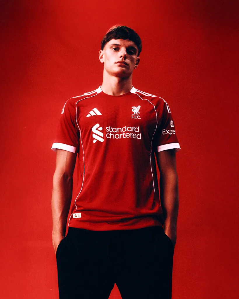 Giovanni Leoni's Liverpool Dream: The Italian Wonderkid Who Earned Arrigo Sacchi's Seal of Approval 10 Giovanni leoni