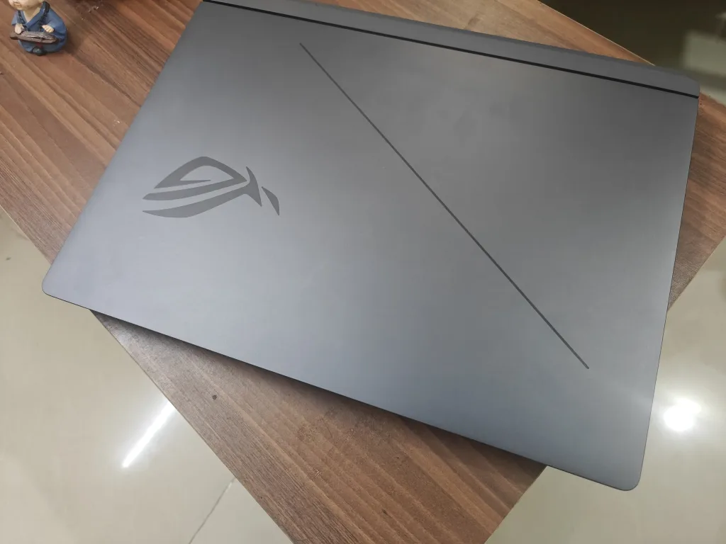 ASUS ROG Strix G16 Review: A 2.5K Gaming Powerhouse That Means Business 3 ASUS ROG Strix G16 Review: A 2.5K Gaming Powerhouse That Means Business