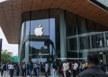 Apple Pune Store Opens: Fourth India Location at Kopa Mall