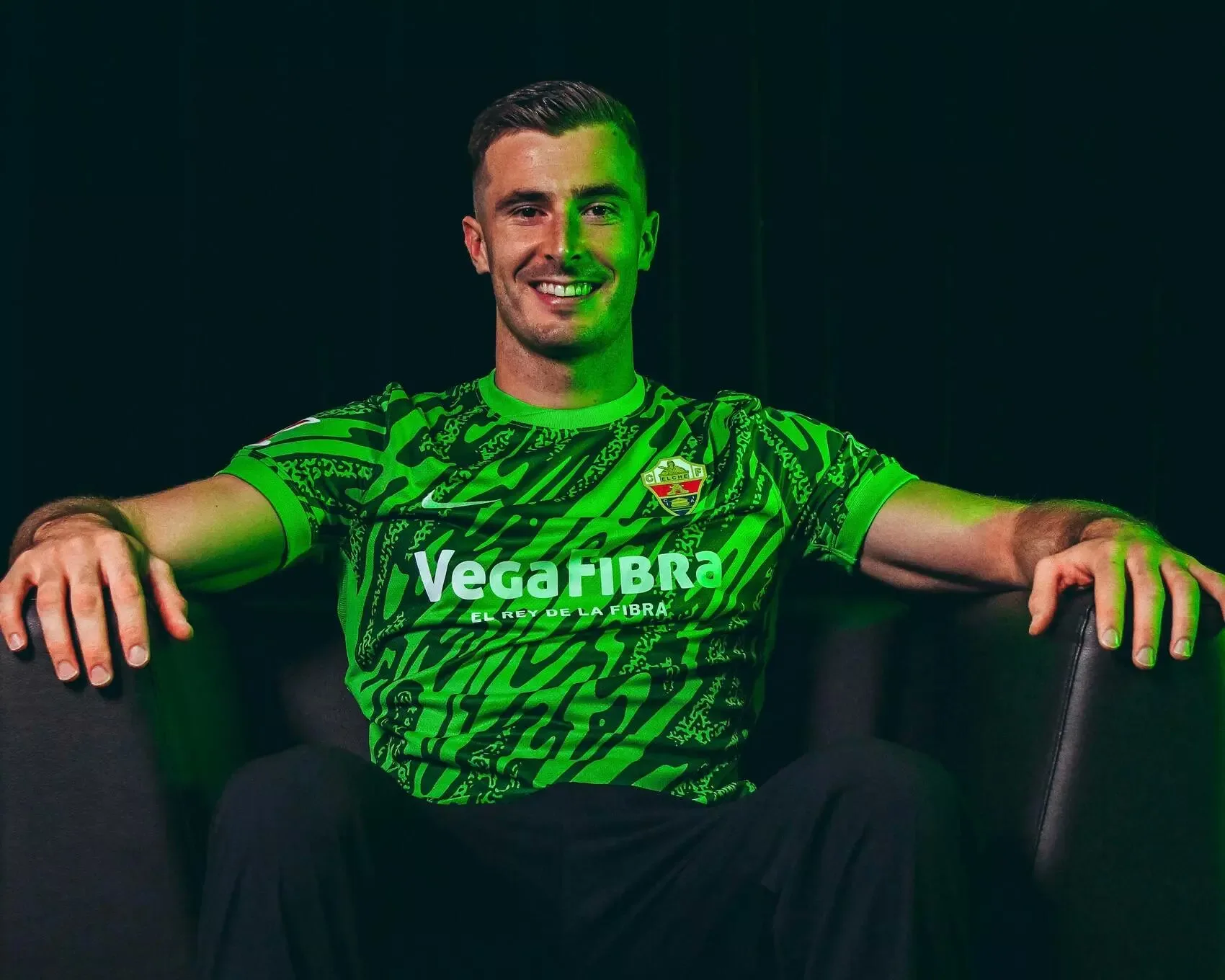 Inaki pena joins elche