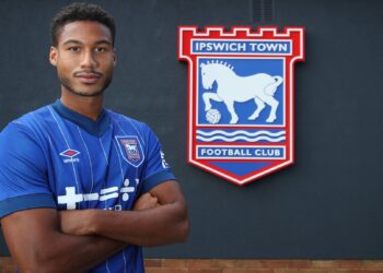 Ipswich town to sign jens cajuste