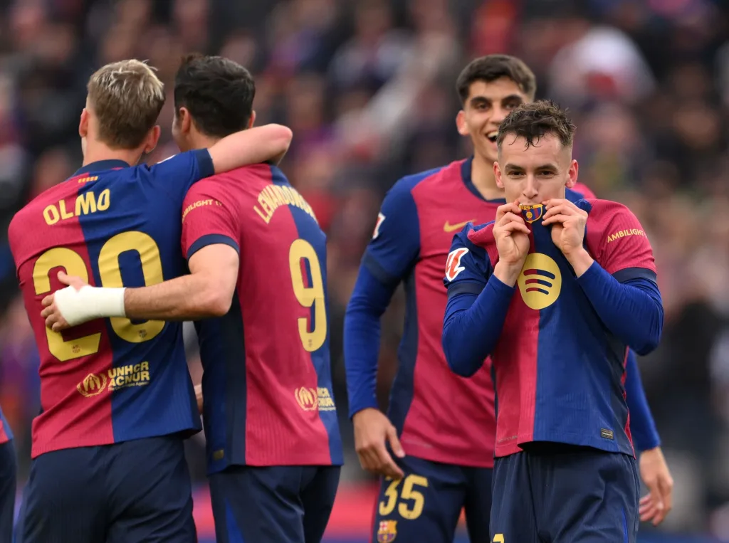 Marc casado will stay at barcelona