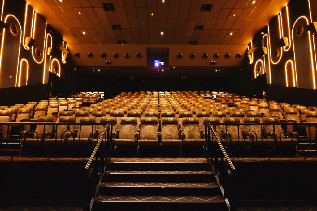 Miraj cinemas akash cinema complex in azadpur, delhi 006