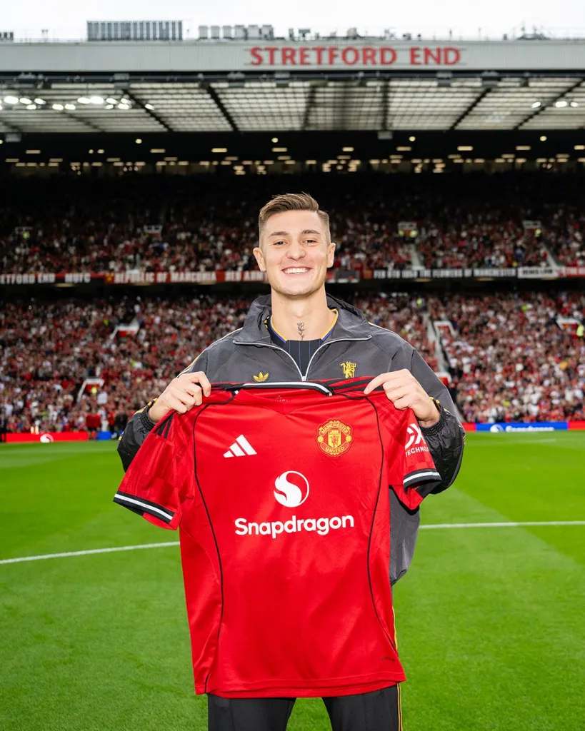 Benjamin Sesko's Manchester United Test: Converting Spectacular Strikes into Consistent Goals 1 Sesko