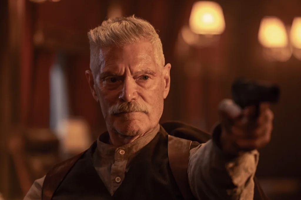 Stephen lang