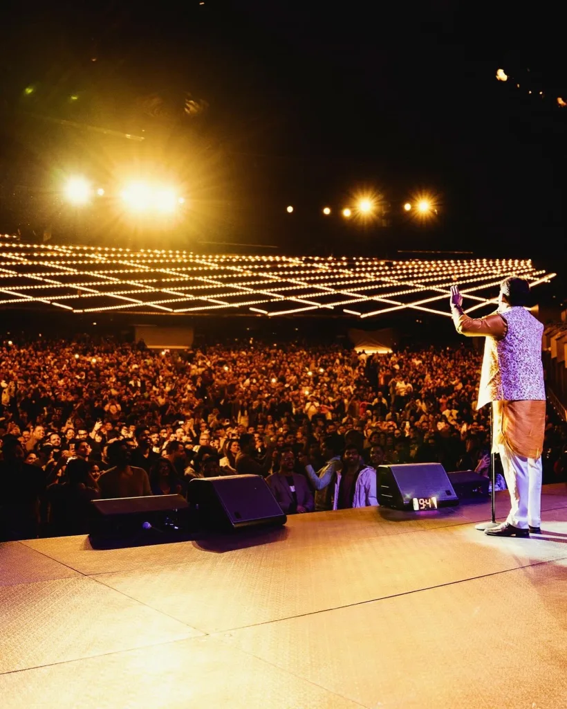 Zakir khan hailed at madison square garden