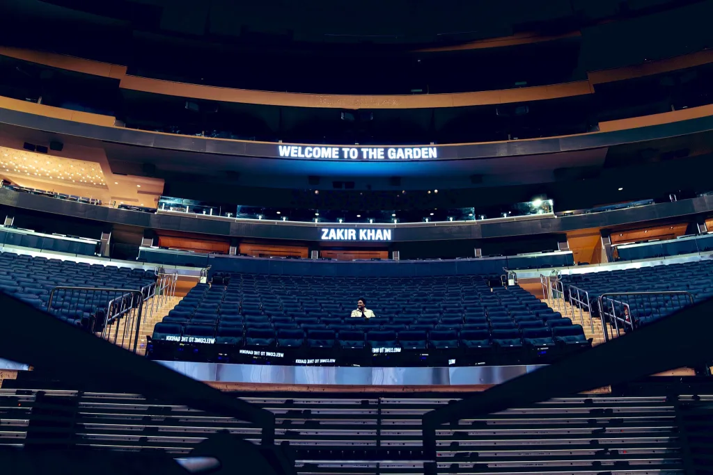 Zakir khan performs at madison square garden