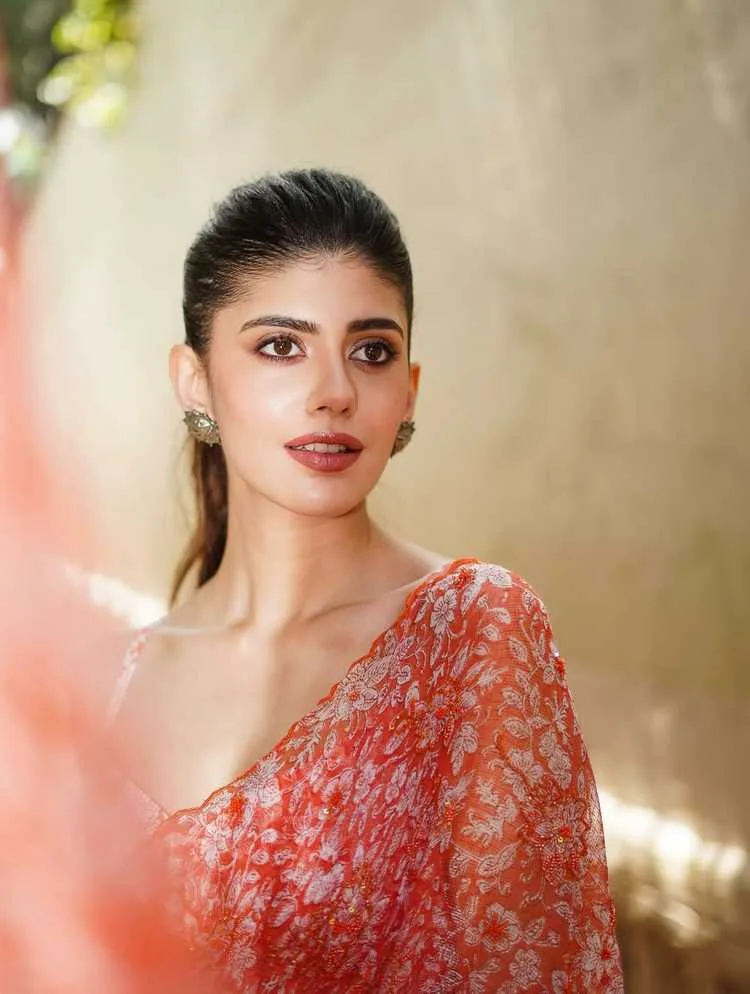 Sanjana Sanghi: The Rising Star Making Waves in Bollywood with Her Authentic Performances 1 Sanjana Sanghi