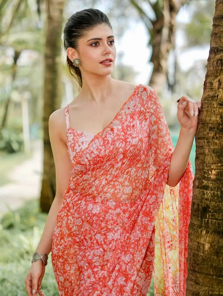 Sanjana Sanghi: The Rising Star Making Waves in Bollywood with Her Authentic Performances 5 Image