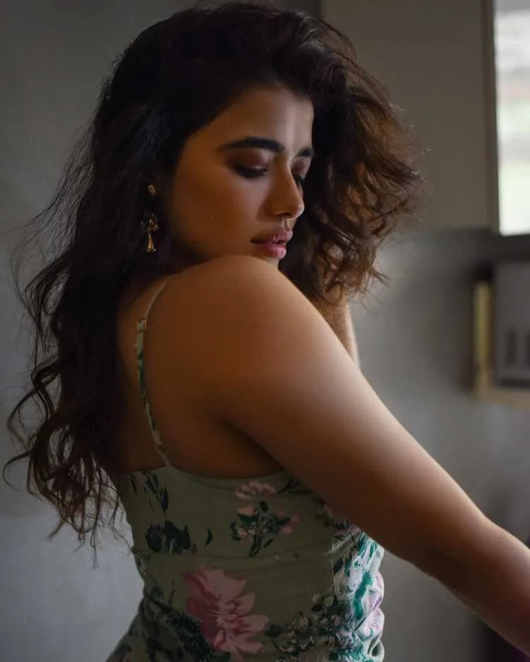 Ketika Sharma Stuns in Latest Photoshoot: From Social Media Star to Telugu Cinema's Rising Icon 4 Image