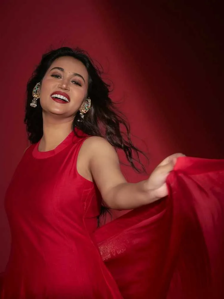 Saanvika: The Panchayat Star Making Waves in Indian Entertainment 5 Image