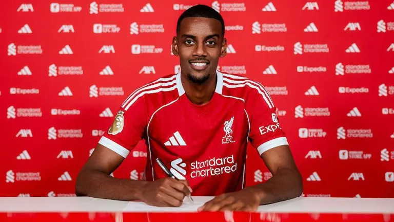 How much will Alexander Isak earn at Liverpool following his Record-Breaking Deadline Day Deal?