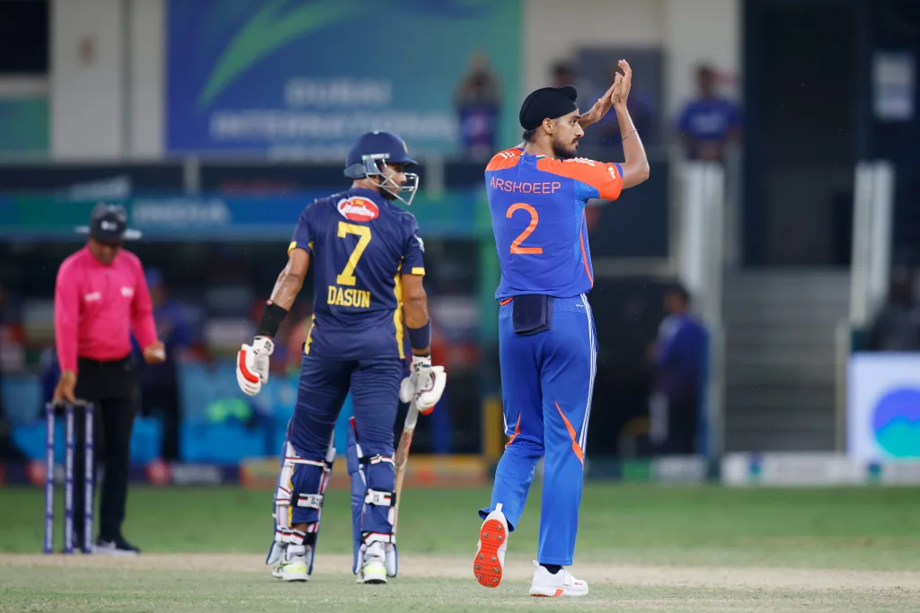 Super Over Drama: India Survive Nissanka Heroics in Asia Cup Classic 7 Arshdeep singh