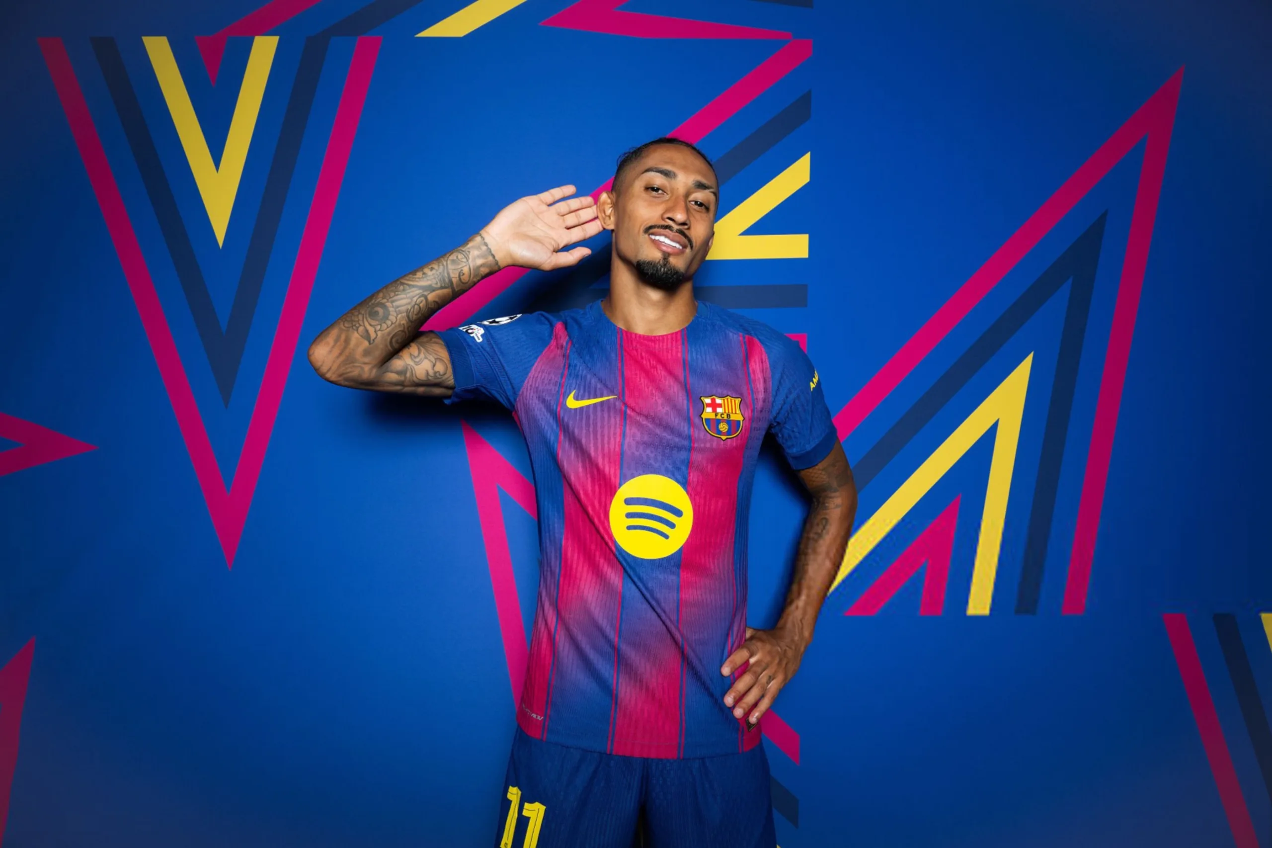 Barcelona's raphinha injured