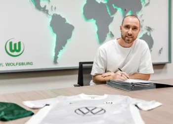 Christian eriksen join wolfsburg