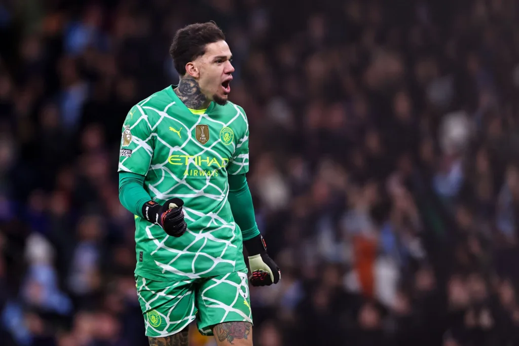Éderson to leave city for fenerbahçe