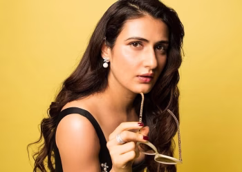 Fatima Sana Net Worth 2025: How Rich is the Dangal Star?