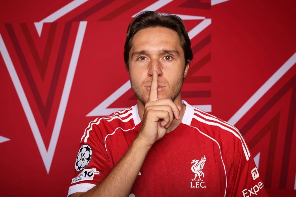 Federico chiesa to stay at liverpool