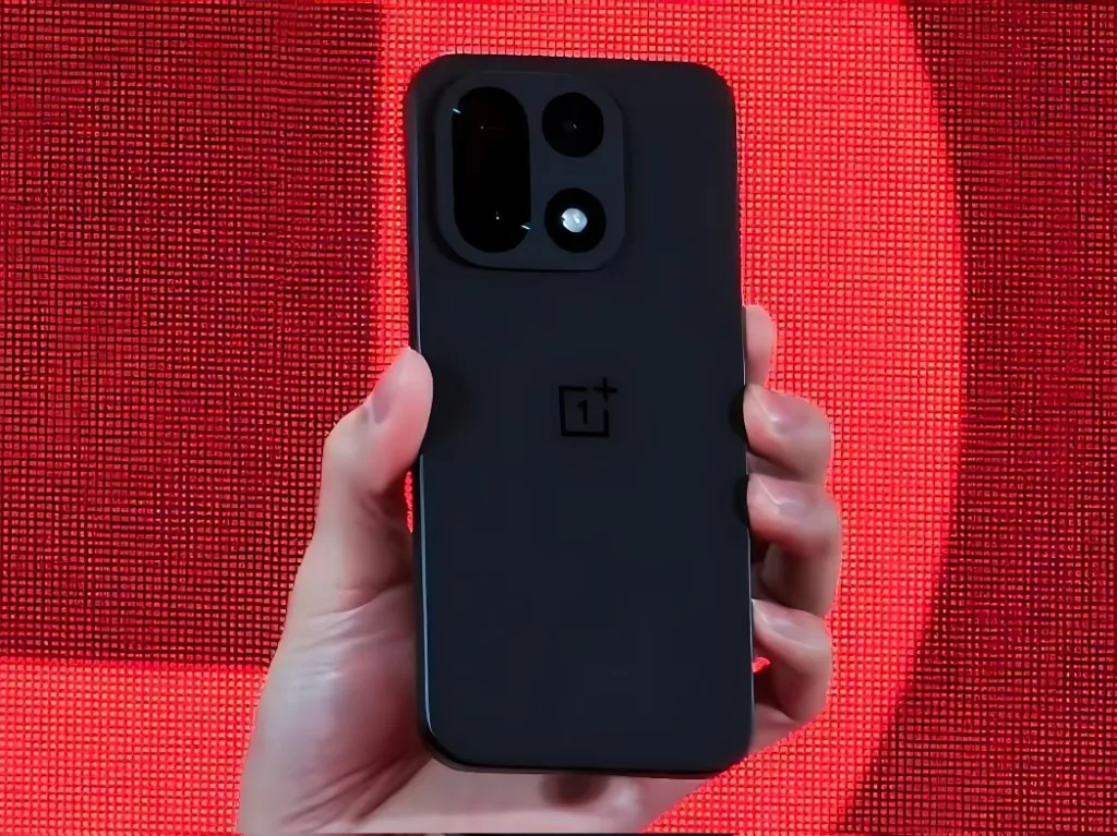 OnePlus 15