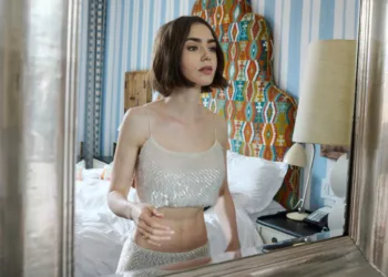 Lilycollinscalvinkleincollection sept25