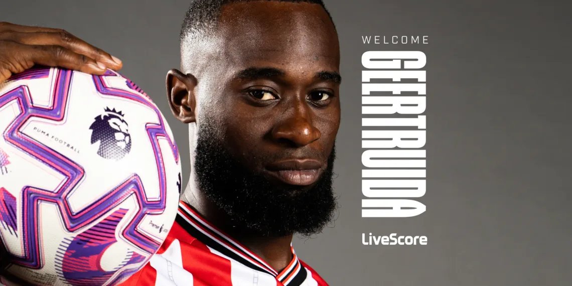 Lutsharel geertruida signs for sunderland