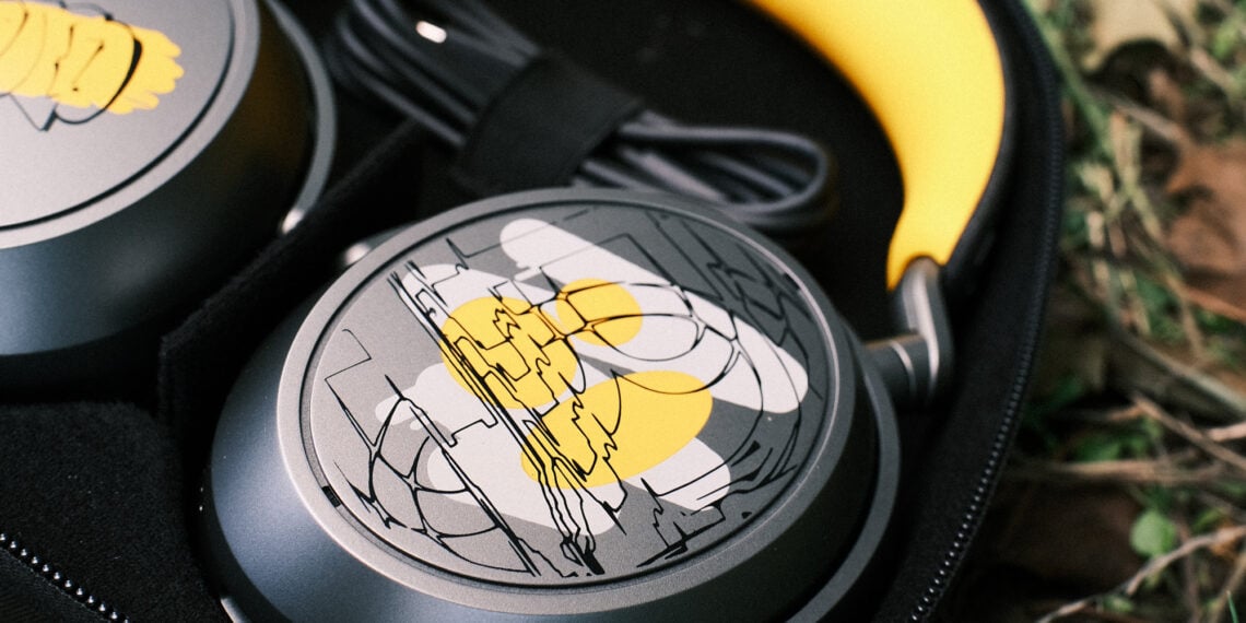 Sennheiser MOMENTUM 4 80th Anniversary Edition: Street Art Meets Premium Audio