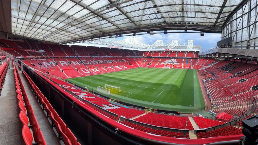 Manchester united's £1 billion debt crisis 1