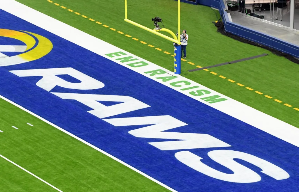 Nfl race to the end zone 2