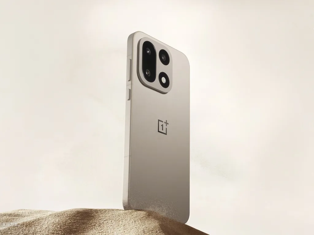 OnePlus 15 First Look: Sand Dune Color & Nano-Ceramic Power 1 OnePlus 15