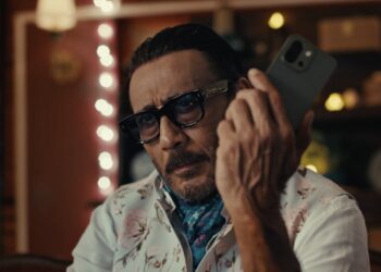 Oneplus campaign light a light, plant a plant 2