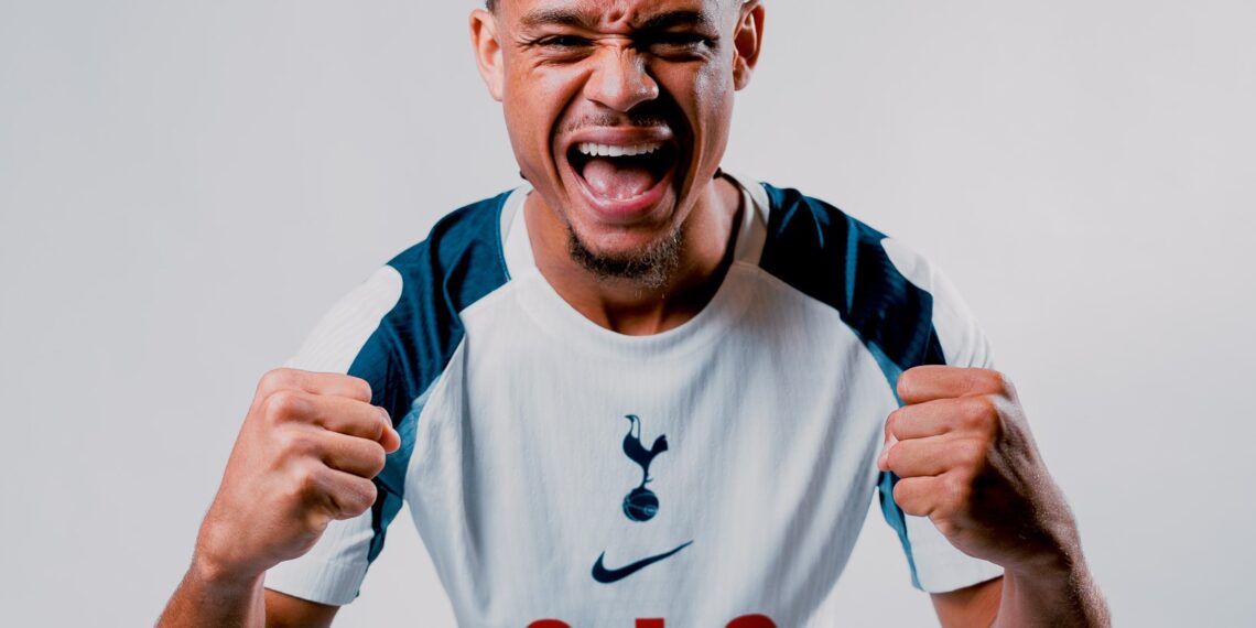 Spurs sign xavi simons